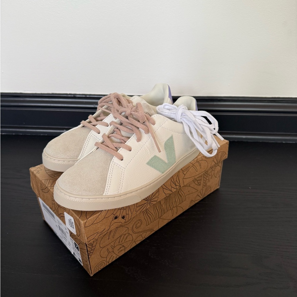 Veja Women's Sneakers in Cream and Green